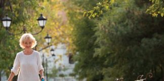 3 Ways Pups Can Improve Seniors\’ Health